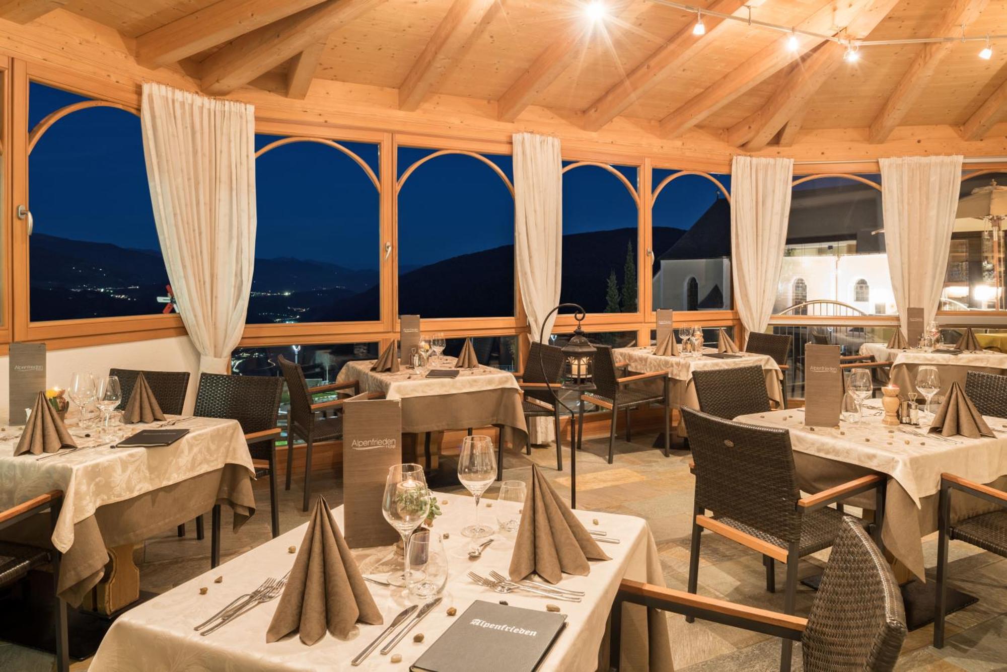 Hotel Alpenfrieden マランツァ エクステリア 写真