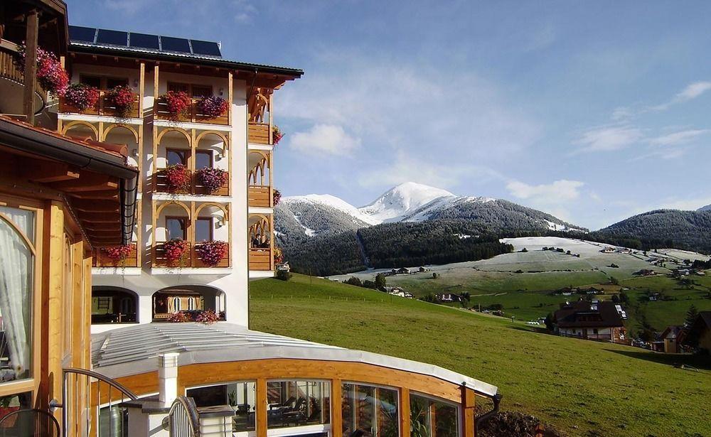 Hotel Alpenfrieden マランツァ エクステリア 写真