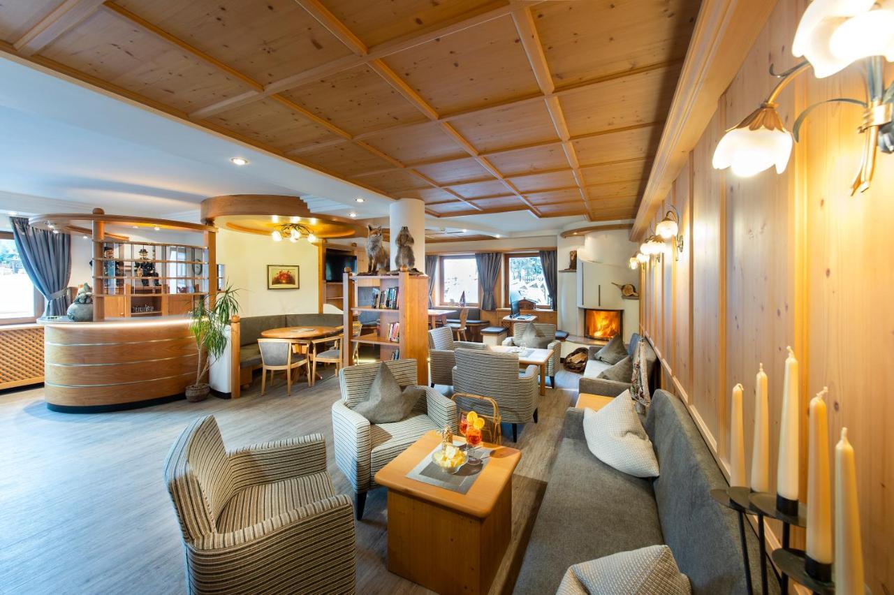 Hotel Alpenfrieden マランツァ エクステリア 写真